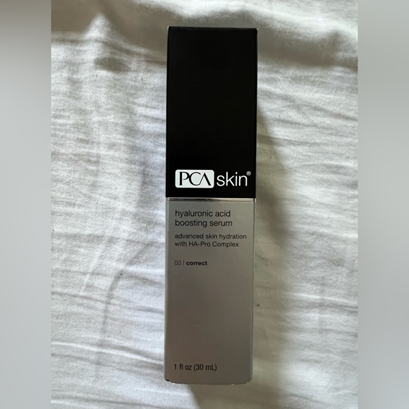 PCASkin Hyaluronic Acid Boosting Serum - Picture 1 of 4